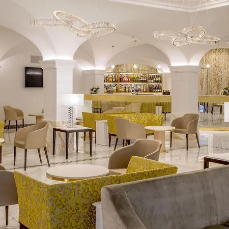Shangri-la By Omnia Hotel Rome