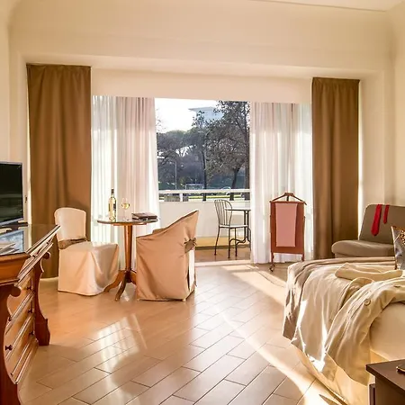 Shangri-la By Omnia Hotell 4*