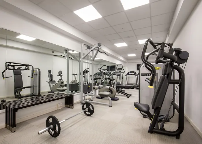 Hotell Shangri-la By Omnia 4*