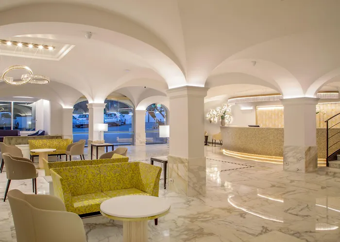 Shangri-la By Omnia Hotell 4*