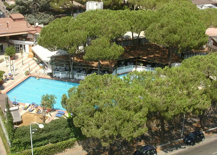 Shangri-la By Omnia Hotell